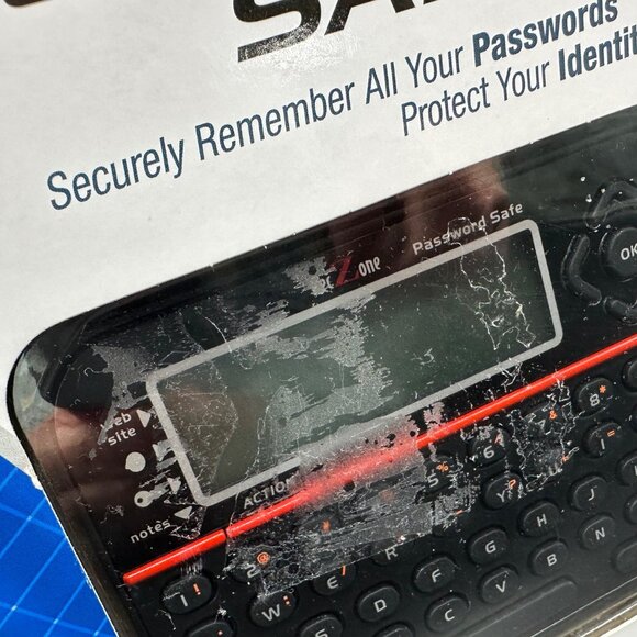 Deluxe Password Vault Organizer Safe Protect Online Personal Secure Gadget New - Picture 7 of 8